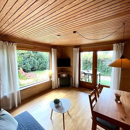 Bootshaus In Strandlage Holiday home Schonberg in Holstein